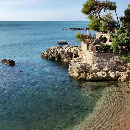 Il Senatore Otel Fiascherino