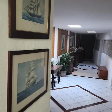 ホテル Il Senatore フィアスケリーノ